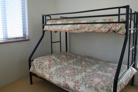 WAVES 203 ON CURRUMBIN - eAccommodation 2