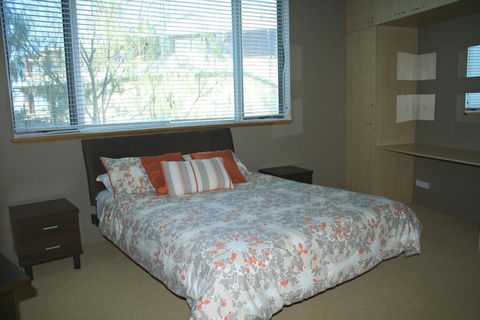 WAVES 203 ON CURRUMBIN - eAccommodation 1