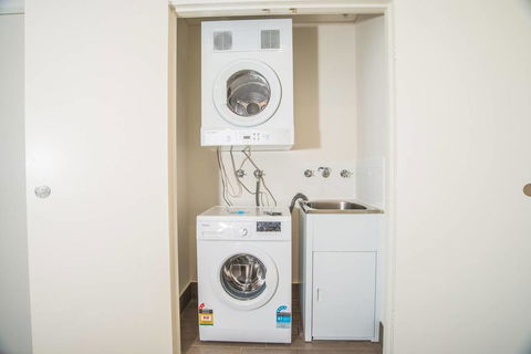 Wentworth Point 2Beds1Study2Bath Brand New APT - eAccommodation 1