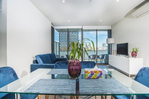 Wentworth Point 2Beds1Study2Bath Brand New APT - eAccommodation 2