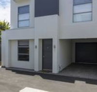 West Croydon Condo - eAccommodation