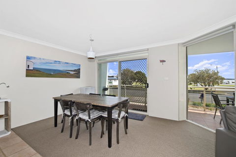 Westport Palms 14 Buller Street - eAccommodation 3