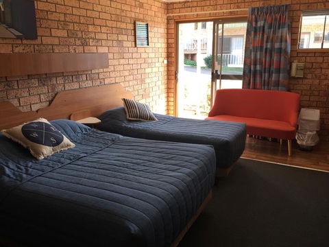 Whale Fisher Motel - eAccommodation 2