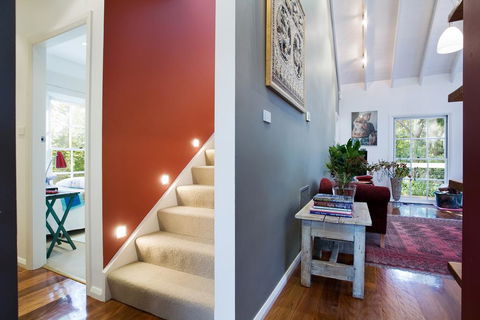 White Cottage - eAccommodation 2