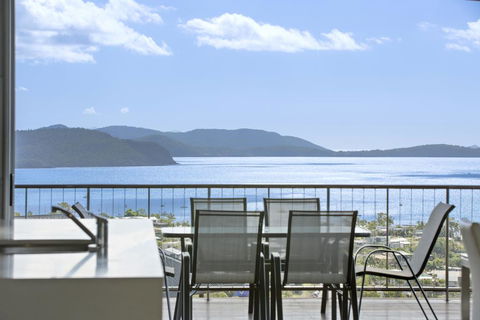 Whitsunday Views - Airlie Beach - eAccommodation 1