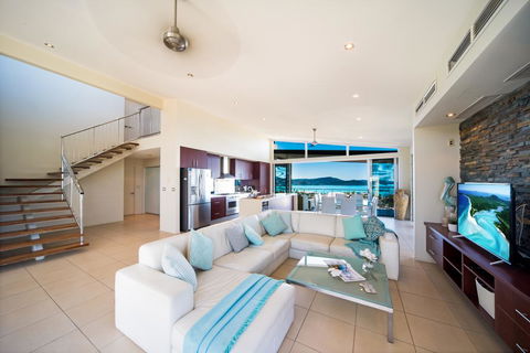 Whitsunday Views - Airlie Beach - eAccommodation 2