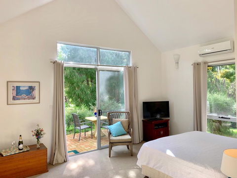 Wilderness House - eAccommodation 2