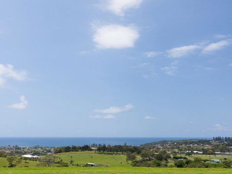 Willowview - Coastal Retreat, Stunning Views - eAccommodation 1