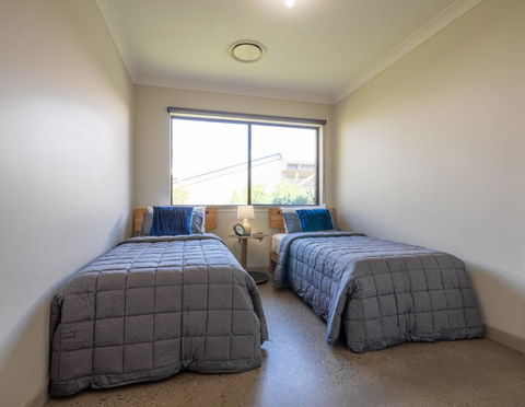 Wilson Ave Unit 2, 13 Wilson Ave - eAccommodation 2