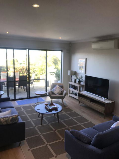 Wilton Place - eAccommodation 1