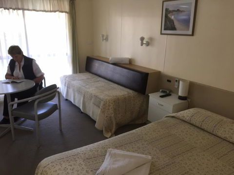 Woodmans Hill Motel - eAccommodation 1