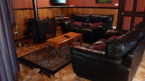 Wrenwood Chalets - eAccommodation 2