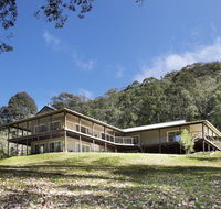 Yanada - eAccommodation