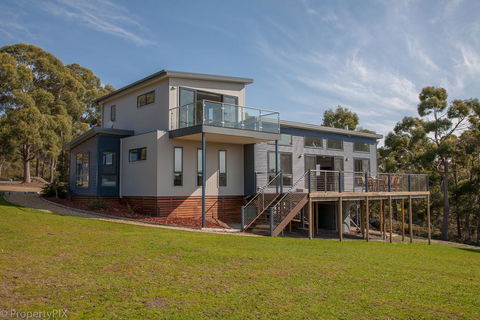 Yarrabee Nature Reserve - eAccommodation 0