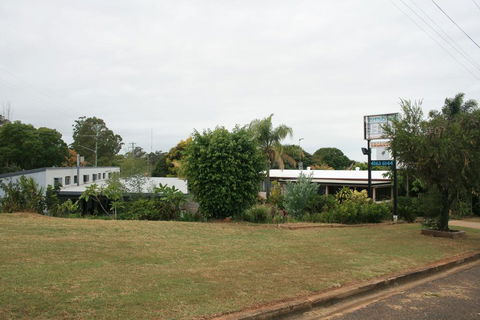 Yarraman Gardens Motel Queensland - eAccommodation 1