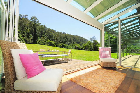 Yeola - Lush Location With River Access! - eAccommodation 3