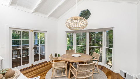 Your Luxury Escape - Bel Ombre - Palm Tree Retreat - eAccommodation 2