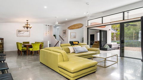 Your Luxury Escape - Copper Sands - eAccommodation 3