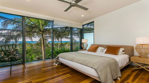 Your Luxury Escape - Kiah 11 Beach House Ocean Views - eAccommodation 3