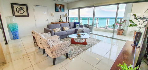 ZEN BY THE WATER - Darwin Premier Retreat - eAccommodation 0