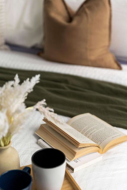 A 2BR Apt Next To Melbourne Central FREE Parking - eAccommodation 4