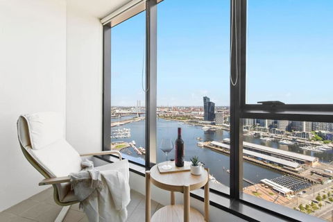 A 2BR Apt With Amazing Harbor Views FREE Parking - eAccommodation 0