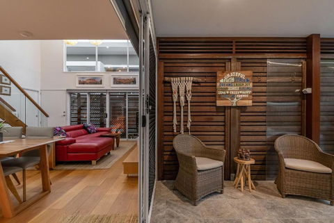 A Perfect Stay - Byron Sunrise - Heated Pool - eAccommodation 4