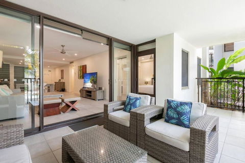 A Well-deserved Beachside Resort Retreat - eAccommodation 3