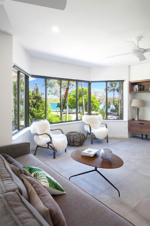 Aarons Luxury Retreat - eAccommodation 2