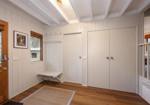 Absinthe - eAccommodation 1