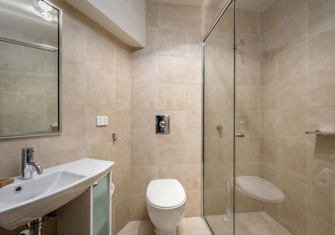 Absinthe - eAccommodation 3