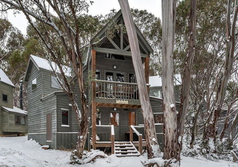 Absinthe - eAccommodation 0