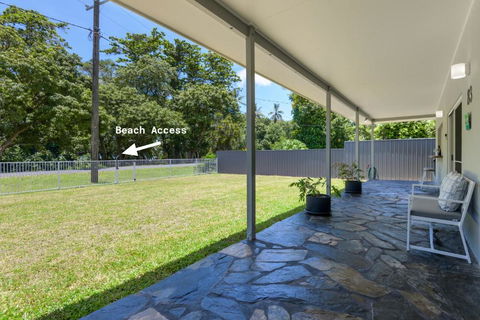 Absolute Beachfront Family Home - Cooya - eAccommodation 2