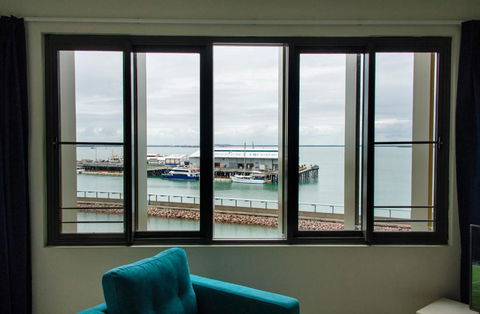 Absolute Waterfront Darwin - 1 Bedroom Apartments Over The Water - eAccommodation 2