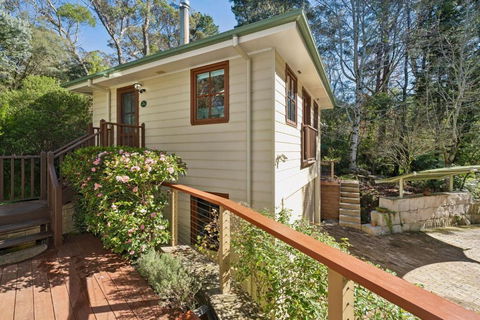 Acer Corner - eAccommodation 0