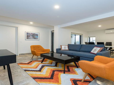 Across The Road From The Beach Inlet Side - eAccommodation 1