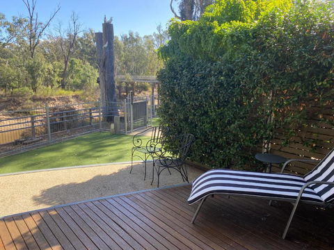 Adelphi Apartments 3 Or 3A - Downstairs 2 Bedroom Or Upstairs King Studio With Balcony - eAccommodation 4