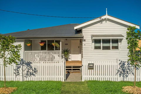 A Perfect Stay - Aditi - eAccommodation 1