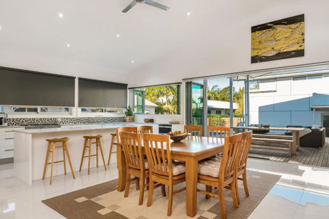 A Perfect Stay - Aditi - eAccommodation 2