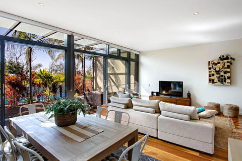 A Perfect Stay - Ocean View At Kiah - eAccommodation 1