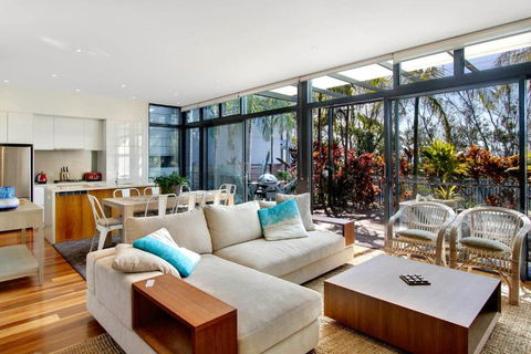 A Perfect Stay - Ocean View At Kiah - eAccommodation 3