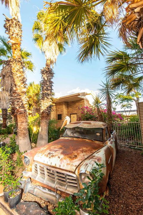 Albert Park Motor Inn-KING BEDS-POOL-SHADED PARKING - eAccommodation 1