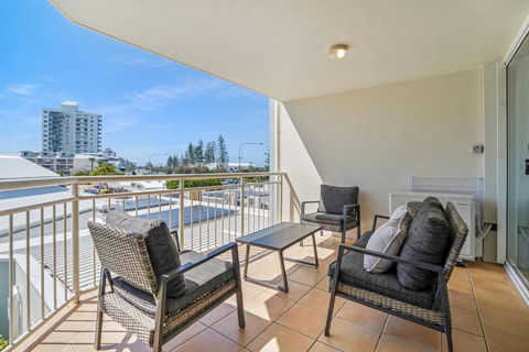 Alexandra Beach Resort Couples Escape - CoastHM - eAccommodation 2