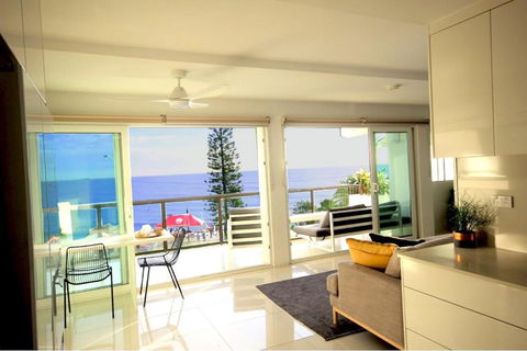 Alexandra Headland Ocean Dream - Stunning View ZA6 - eAccommodation 0