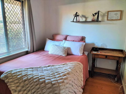 All The Comforts By The Lake - eAccommodation 0