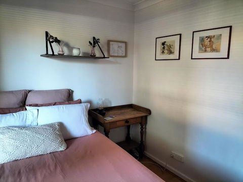 All The Comforts By The Lake - eAccommodation 1