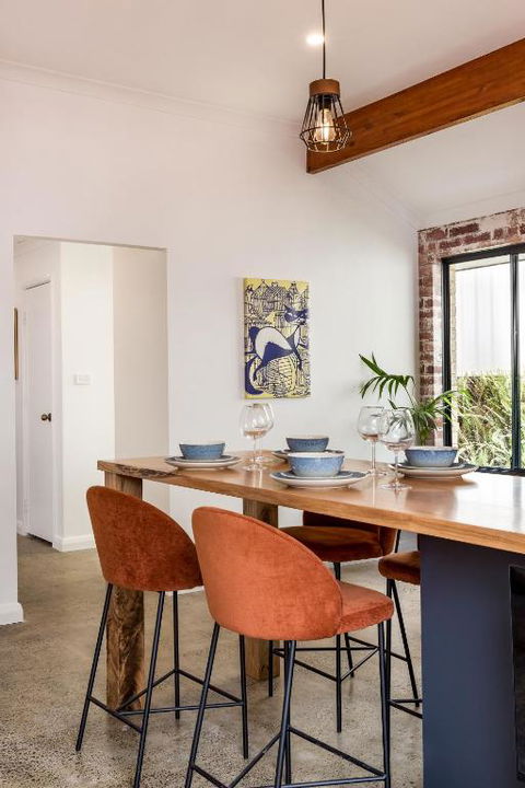 Alley Cats - eAccommodation 3