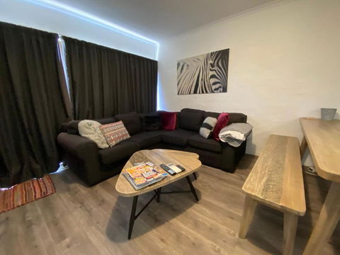 Alpine Mountain View 3 - Jindabyne - eAccommodation 1