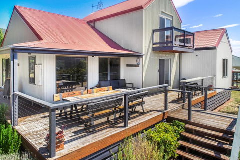 Alpine Twin Heights - eAccommodation 2