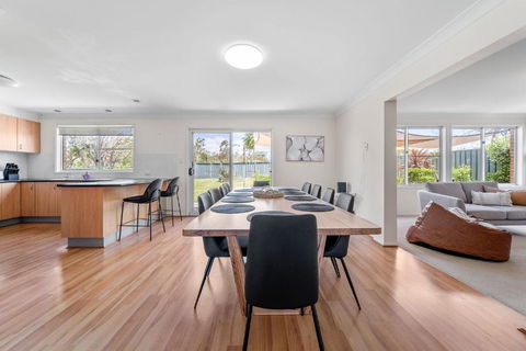 Amalena By The Sea - eAccommodation 4